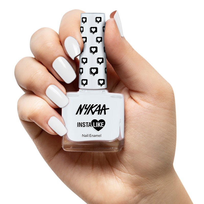 Nykaa Nail Enamel — side view