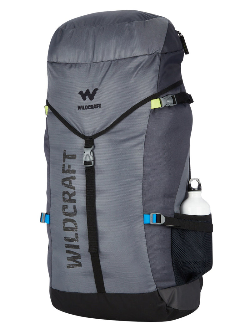 Wildcraft Flip Traveler 60 L rucksack in Grey - back system