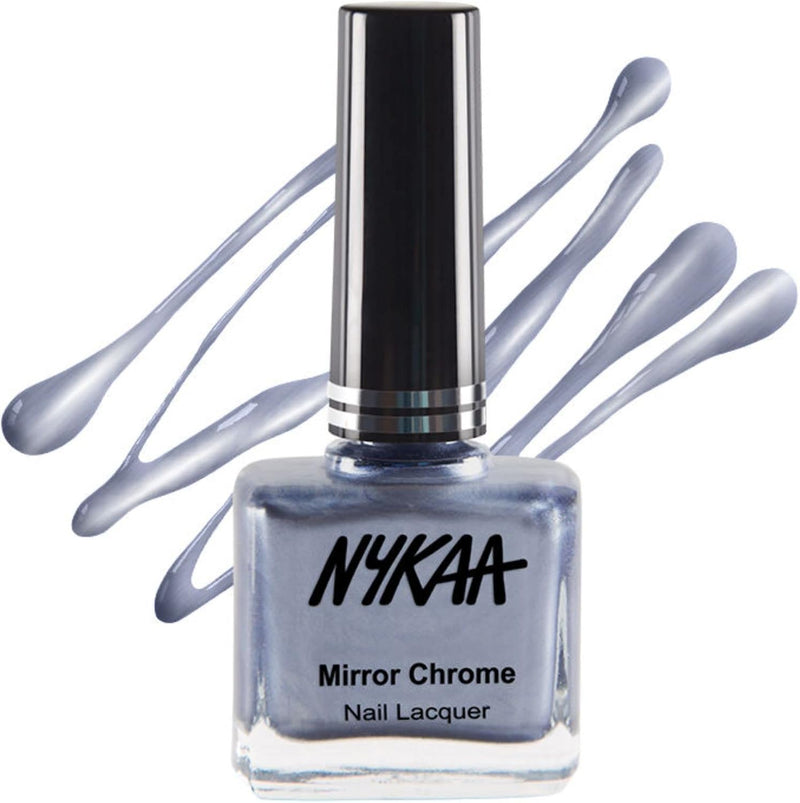 Nykaa Mirror Chrome Nail Enamel — side view