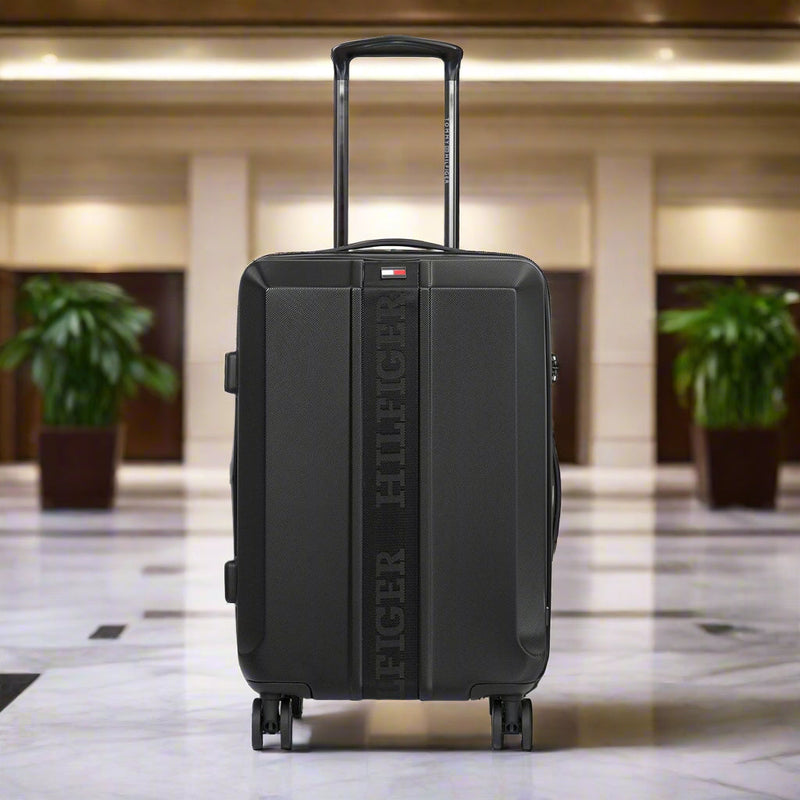 Tommy Hilfiger Arbor polycarbonate trolley bag in Black - view 2