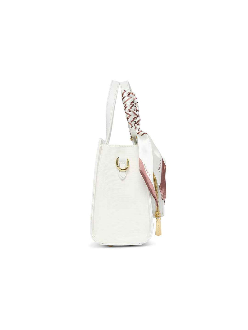 AKIKI London Brackley 21 Box Small Handbag