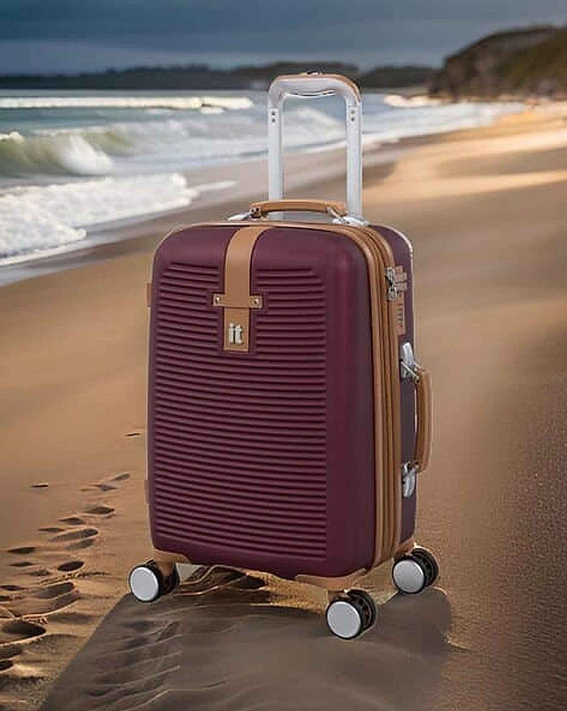 IT Luggage Men Hard Body Trolley Bag with TSA Lock