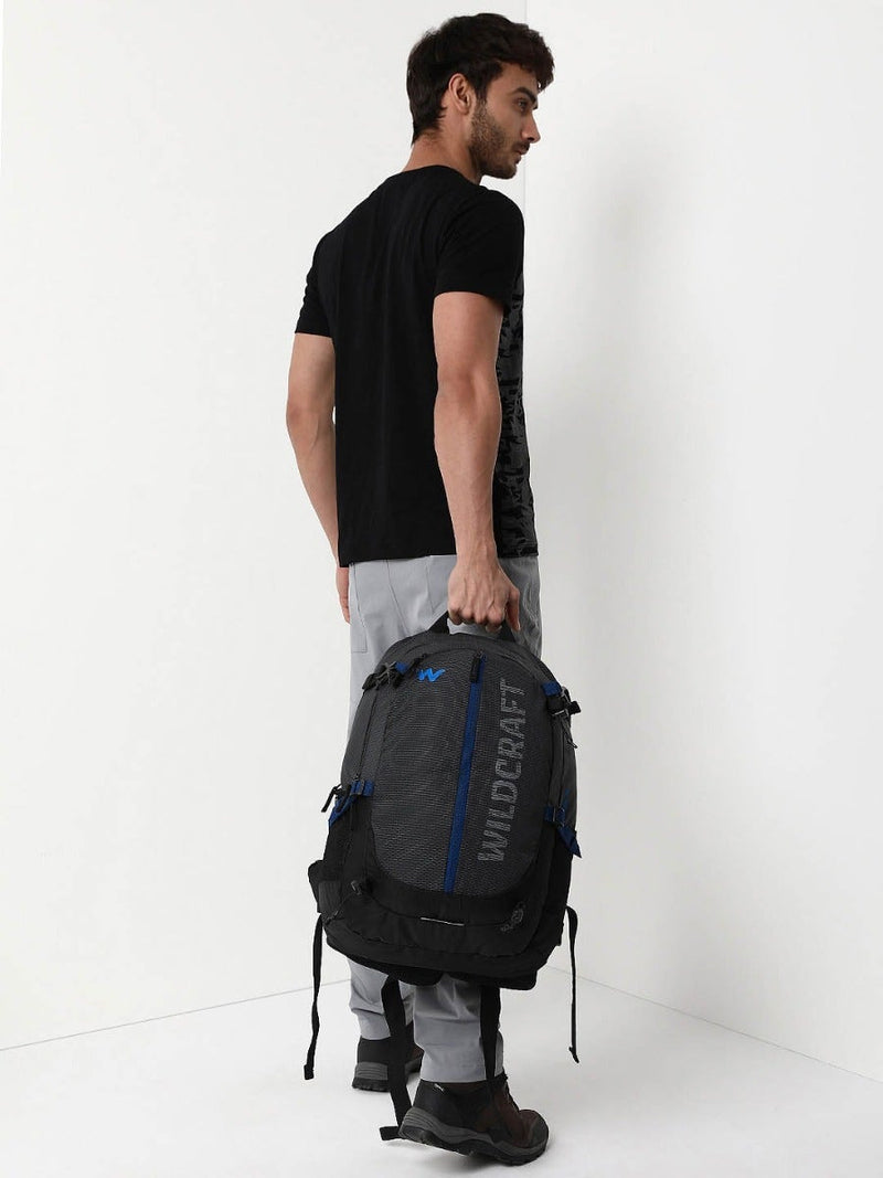 Wildcraft Eiger 35 35L laptop techpack backpack in Black - view 5