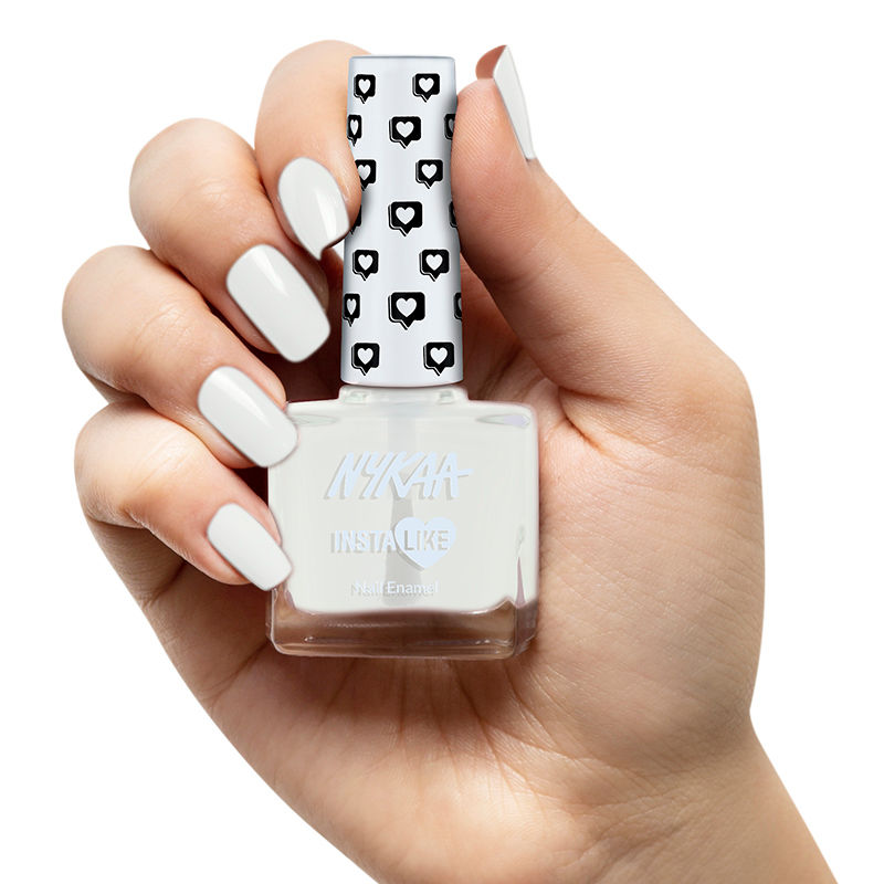 Nykaa Nail Enamel — side view