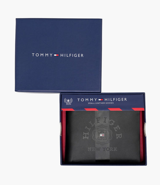Tommy Hilfiger Bi-Fold Leather Wallet