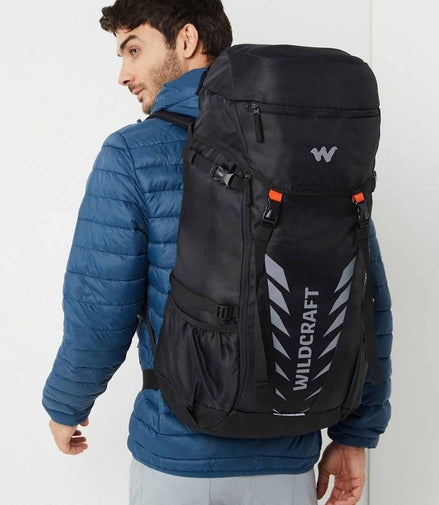Wildcraft Travel Pro 40 L rucksack in Black - angled view