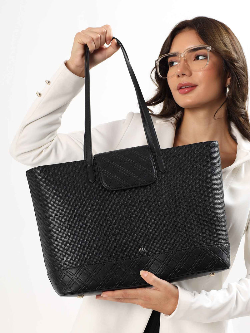 itti Mia Tote Bag