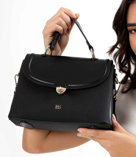 itti Quinn Flap Bag