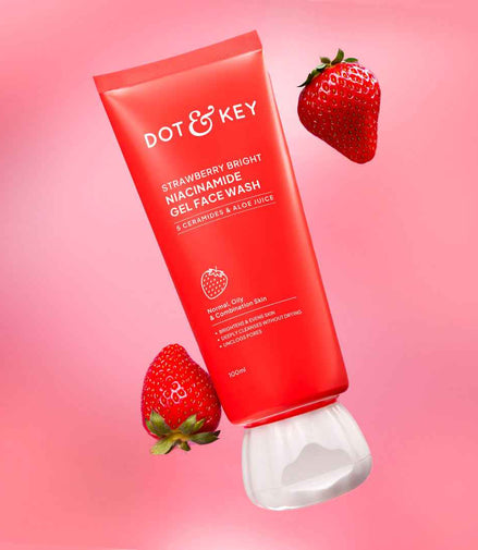 Dot & Key Strawberry Bright Niacinamide Gel Face Wash