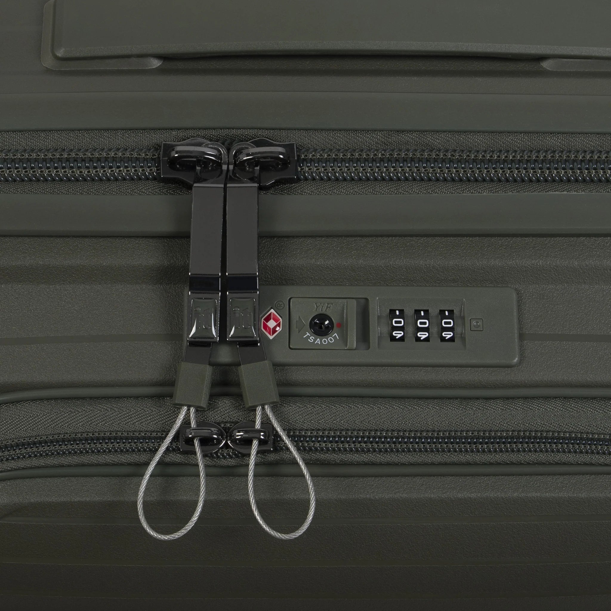 IT Luggage Spontaneous Olive Night Trolley Bag