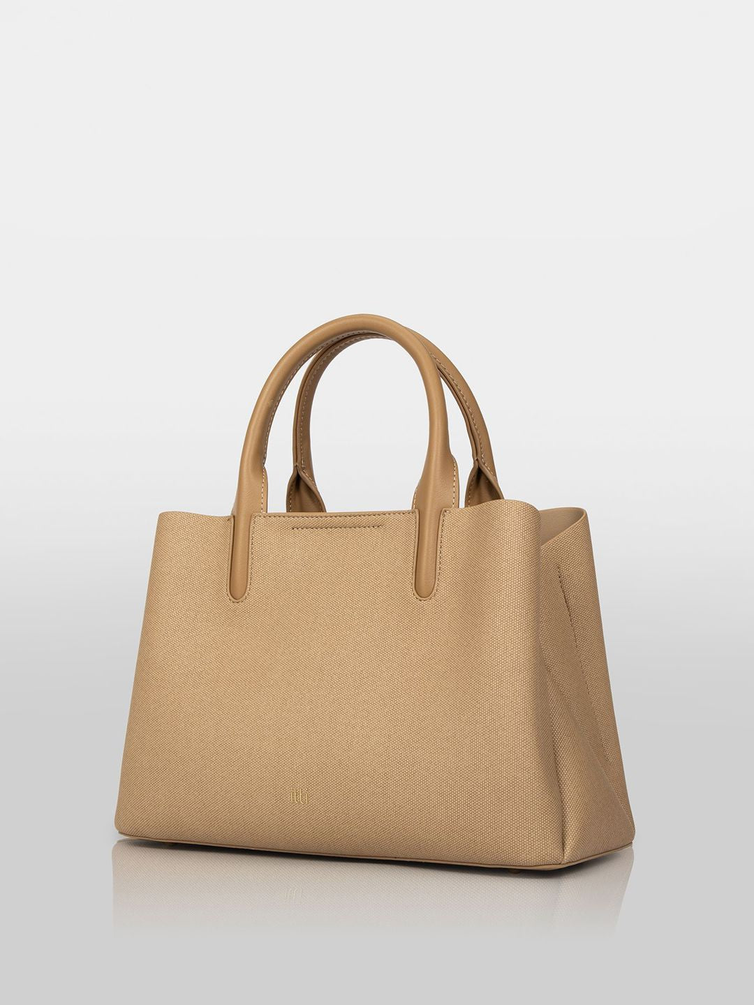 Itti Women Trapez Textured Structured Handheld Bag With Pouch