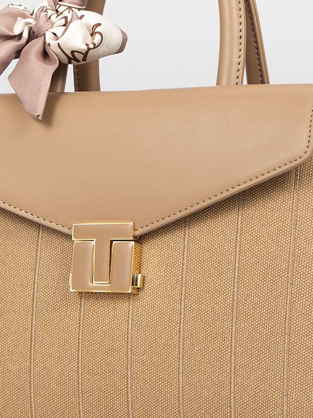 Itti Women Cher Handbag