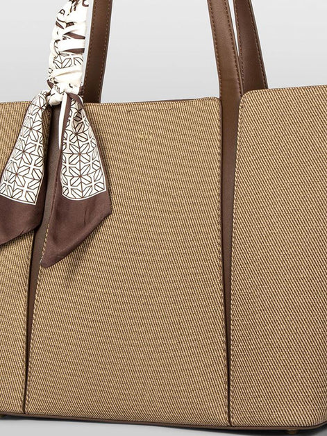 Itti Capri Tote Women Handbag