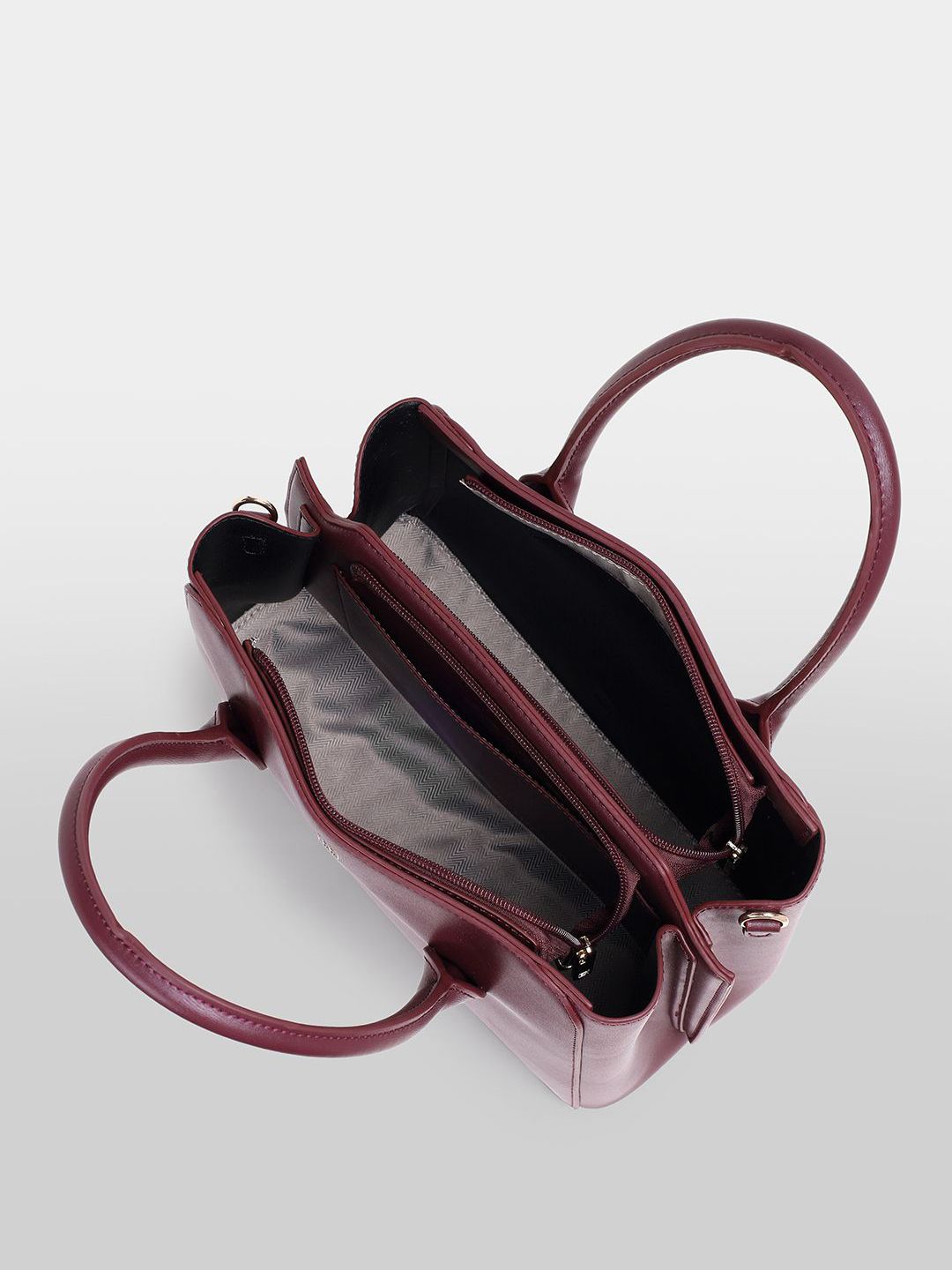 Ittii Leah Women Handbag
