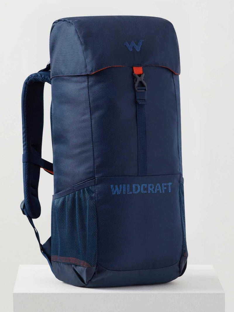 Wildcraft Verge 2 35 L hiking rucksack in Dark Blue - back panel view