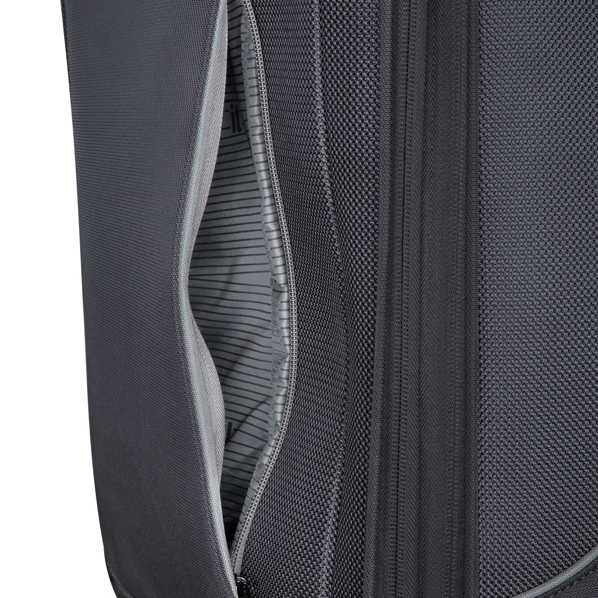 IT Luggage Teleported Cabin Soft Luggage