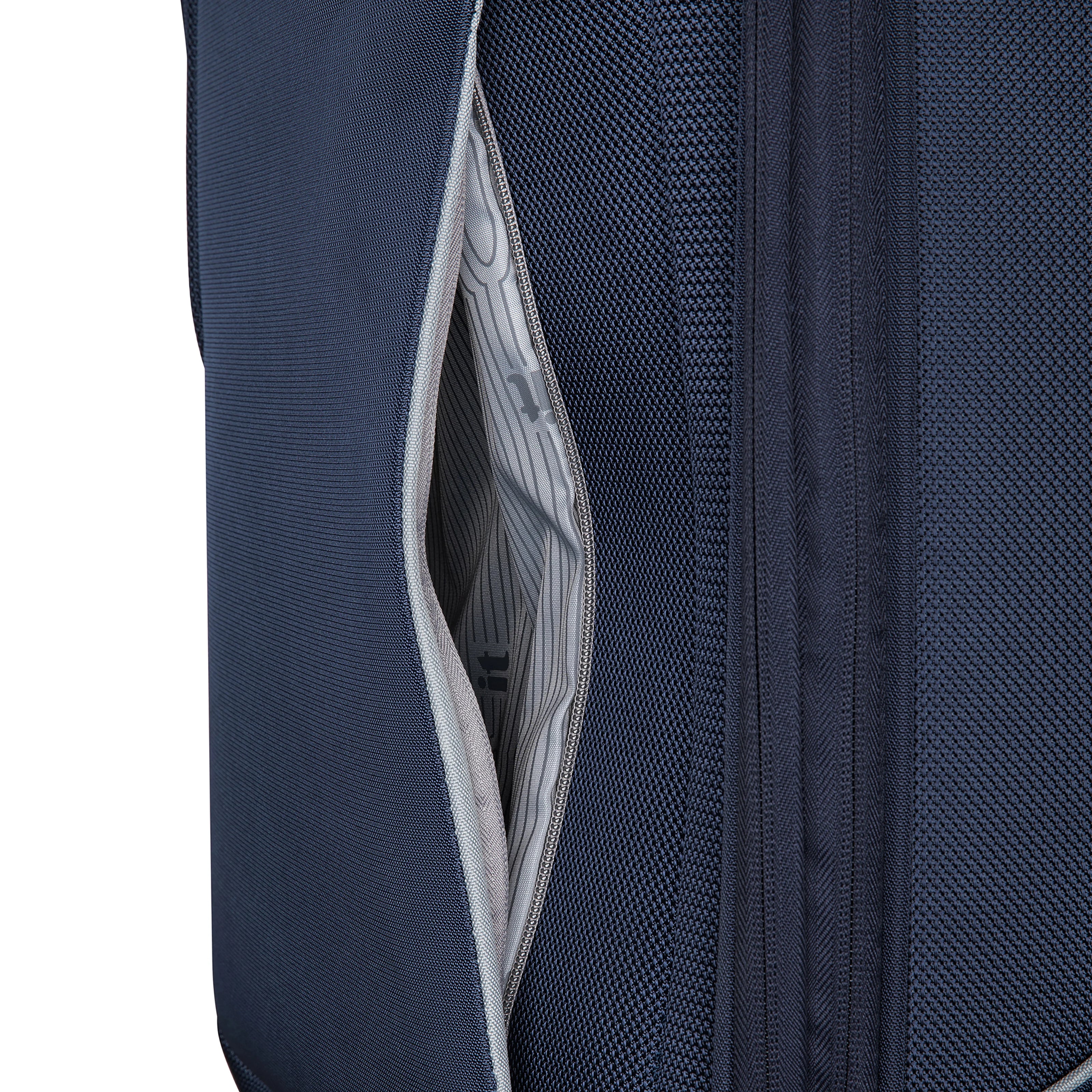 IT Luggage Teleported Cabin Soft Luggage