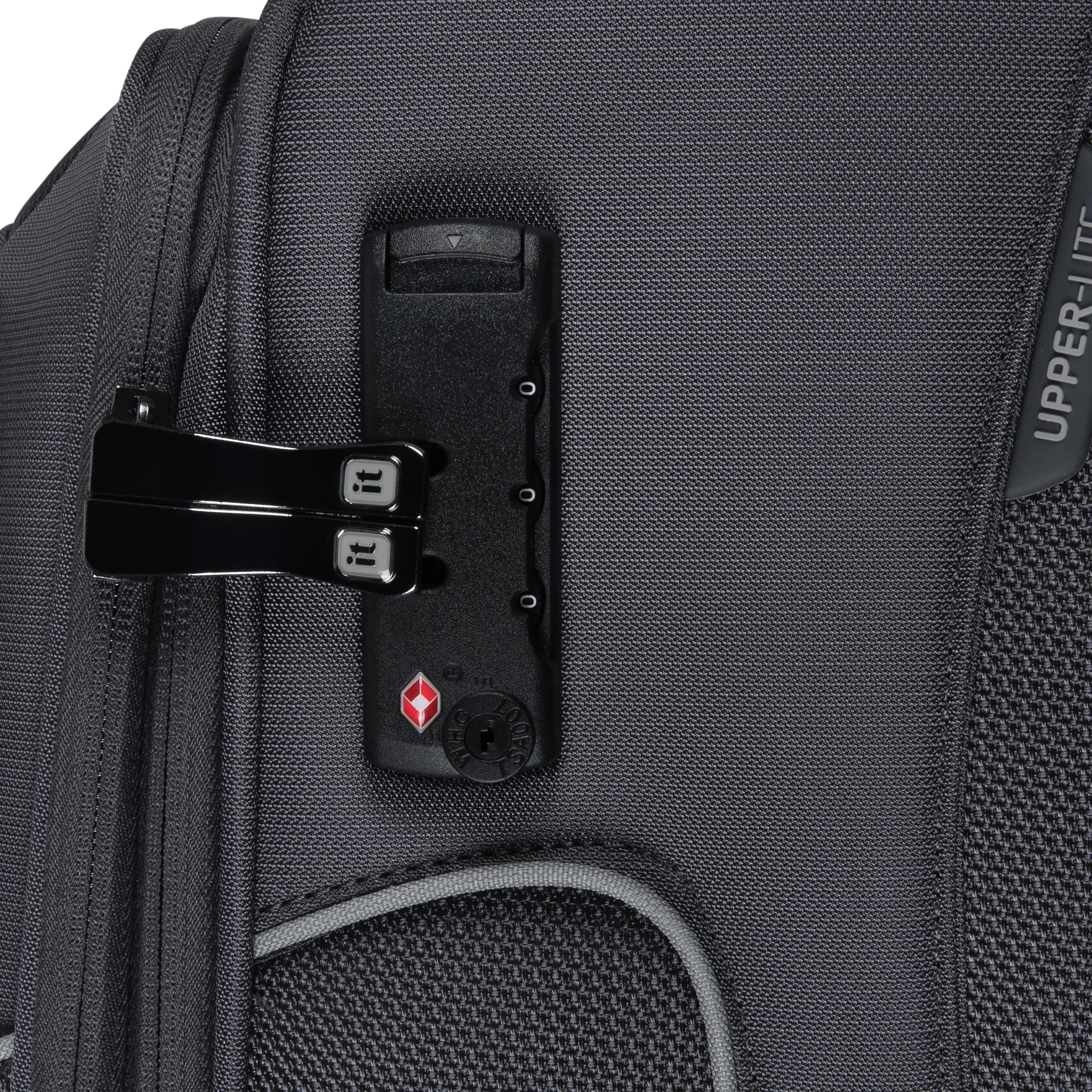 IT Luggage Teleported Cabin Soft Luggage