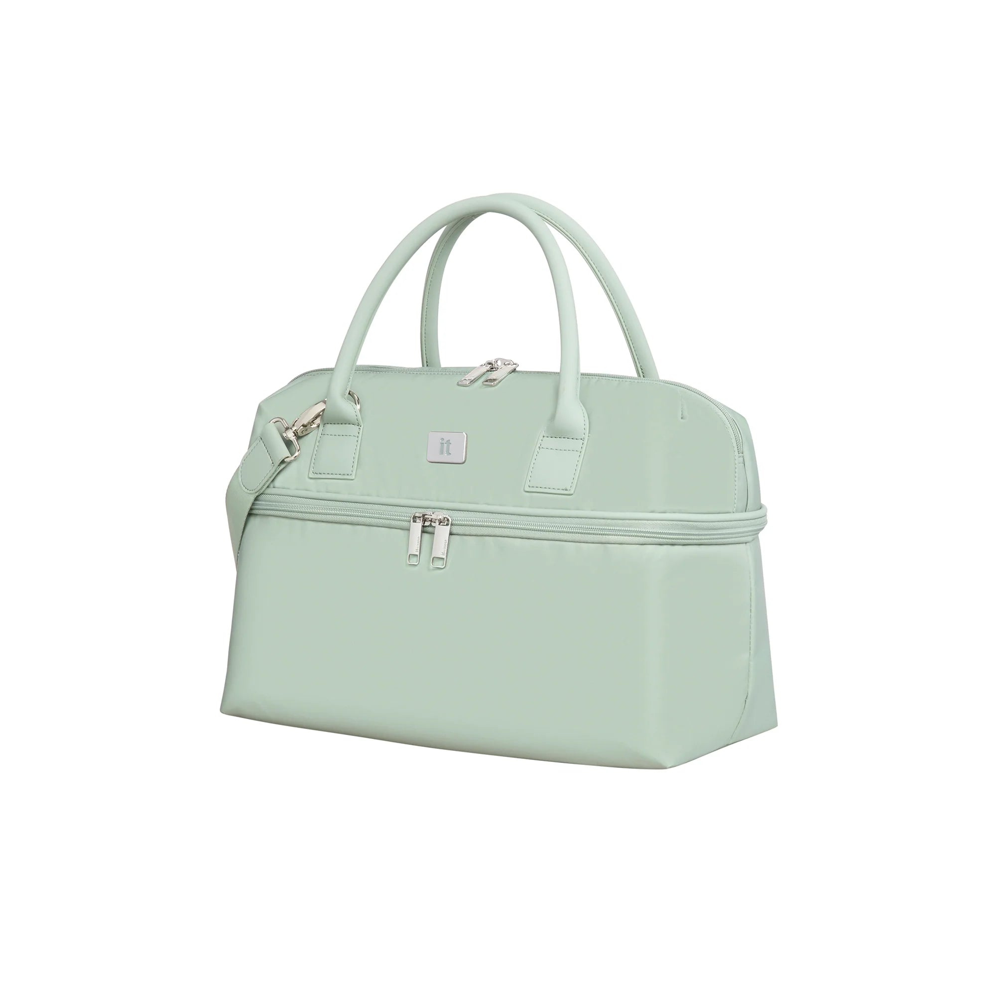 IT Luggage Desert Sage Lustrous Luxe Holdall