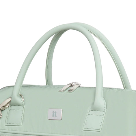 IT Luggage Desert Sage Lustrous Luxe Holdall