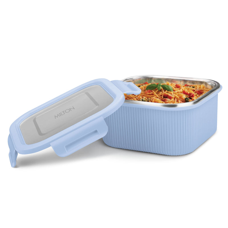 Milton Cool Touch Square Insulated Container — side view