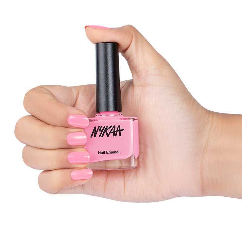 Nykaa Wedding Edition Nail Enamel — side view