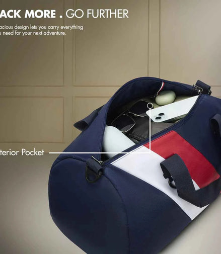 Tommy Hilfiger Jorden Unisex Gym Bag - image 2 of 9 - Gym Duffel Bags