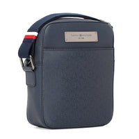 Tommy Hilfiger Ferguson Crossbody Navy — interior detail