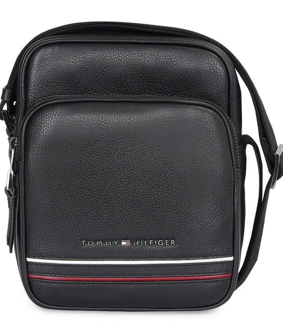 Tommy Hilfiger Smithfield Black Sling Bag