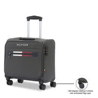 Tommy Hilfiger Illinois overnighter cabin bag in Grey — view 4