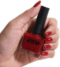 Nykaa Pop Nail Enamel — front view