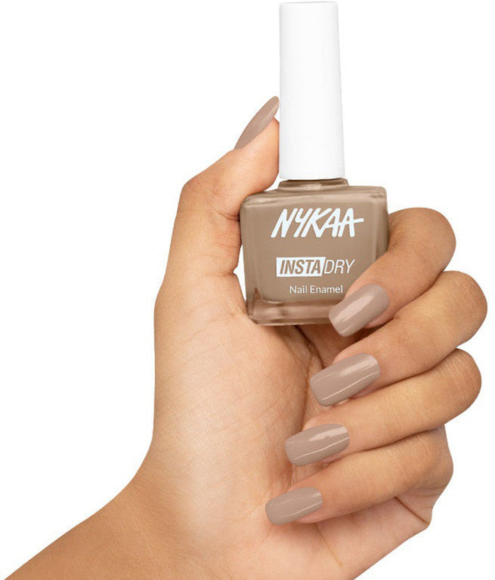 Nykaa Quick Dry Nail Enamel — front view