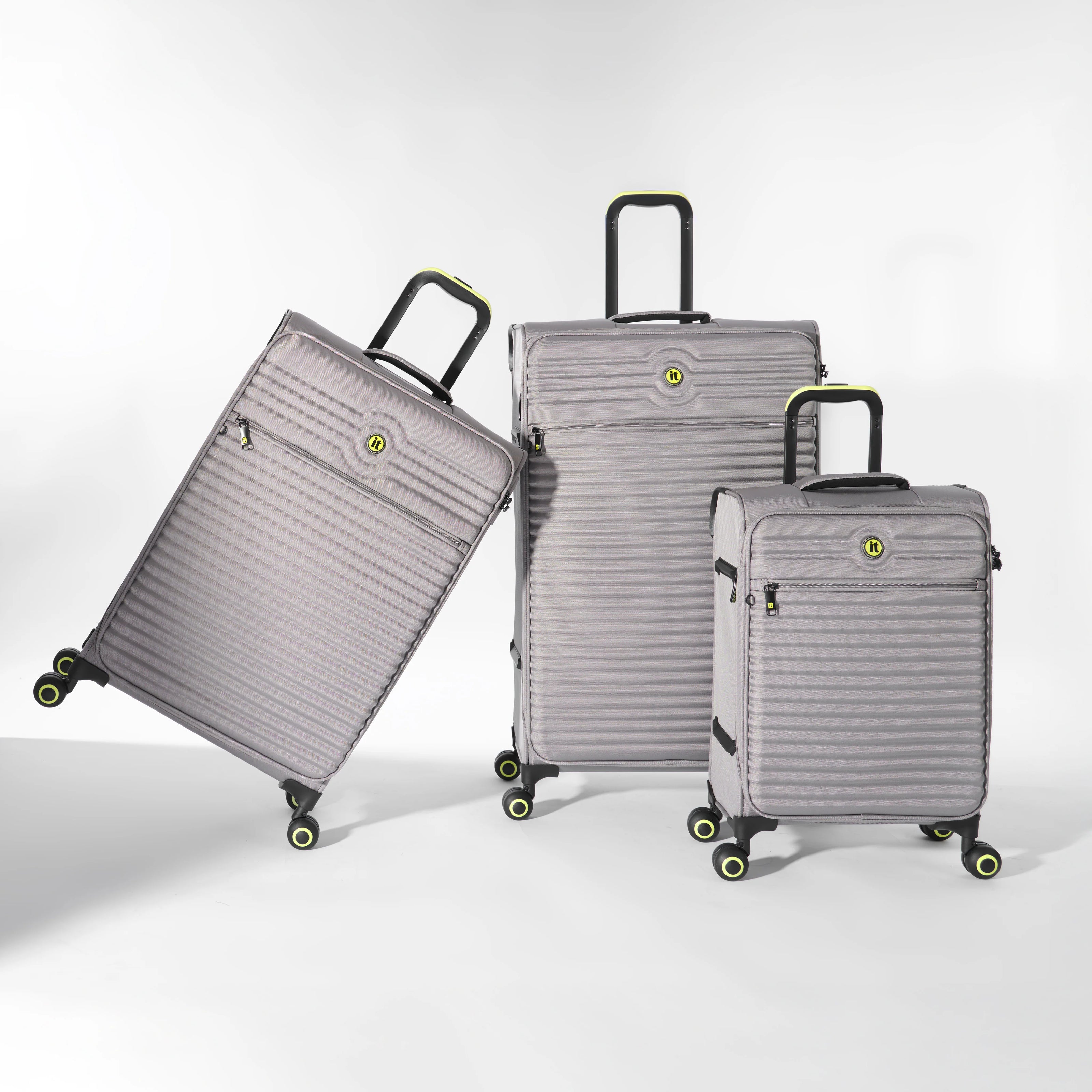IT Luggage Circulator Soft Luggage