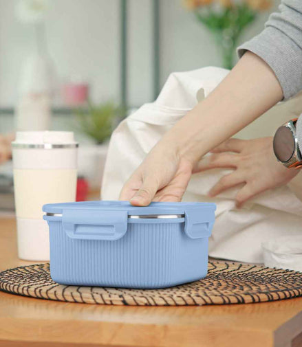 Milton Cool Touch Square Insulated Container