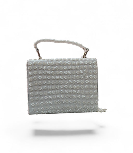 Elegant White Beaded Handbag with Pearl Handle
