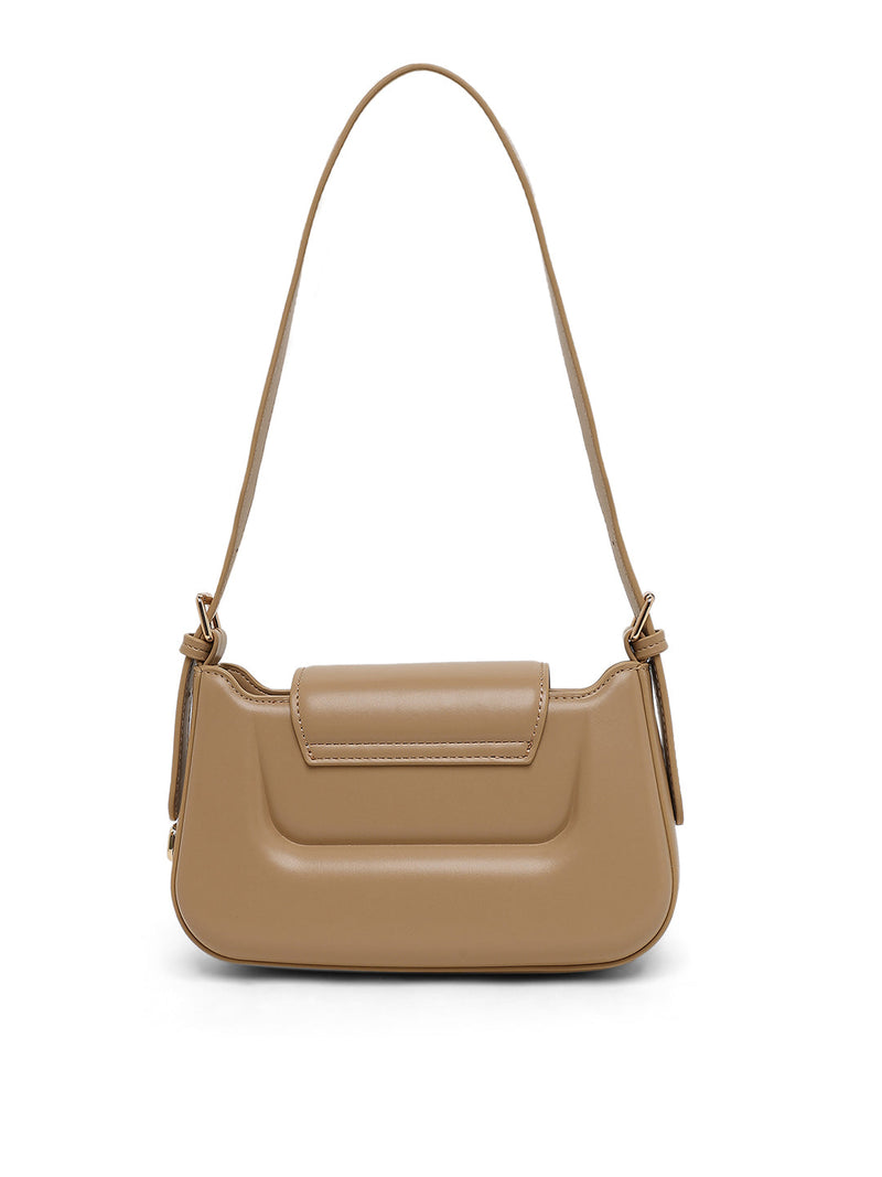AKIKI London Soho Flap Small Hobo Bag Beige detail