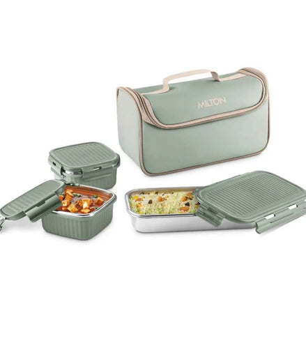 Lush Lunch Box (Milton) - image 1 of 23 - Lunch Bags