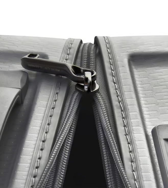 DELSEY PARIS TURENNE Hard Trolley Bag