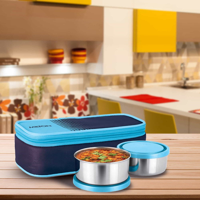 Milton Nourish Insulated Lunch Box — angle view