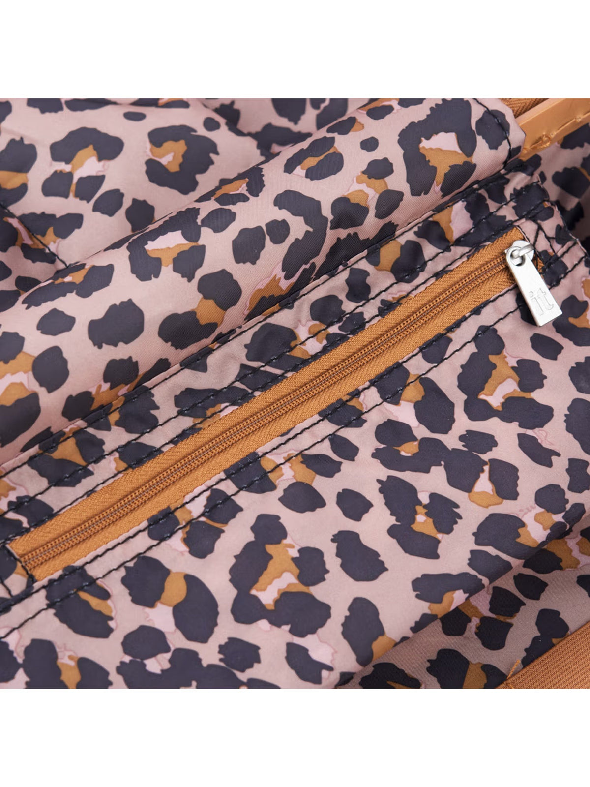 IT Luggage St. Tropez Champagne Vanity Case