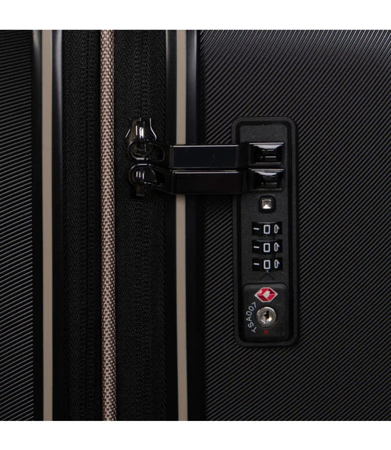 IT Luggage Rapidity Black Trolley Bag
