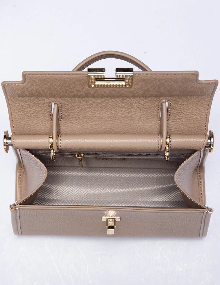 Itti Kai Women Handbag