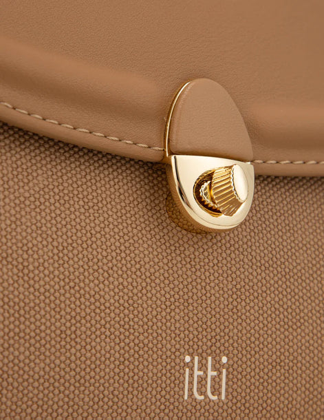 Itti Quinn Flap Women's Handbag