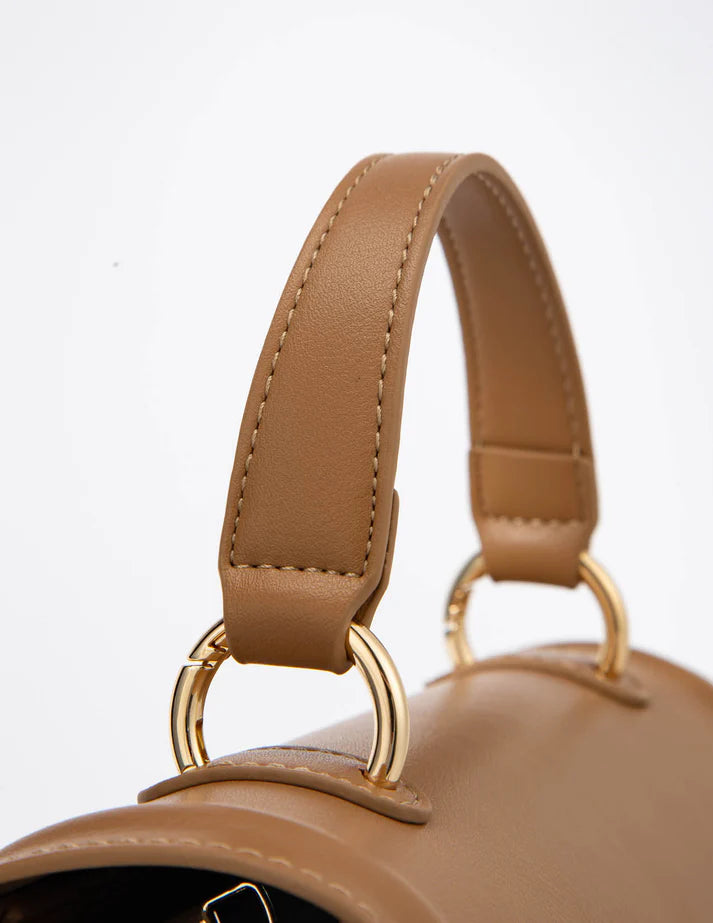 Itti Quinn Flap Women's Handbag
