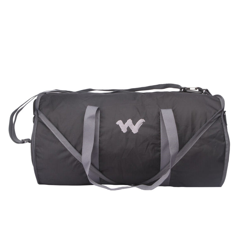 Wildcraft Frisbee Compressible Duffle Bag in Black