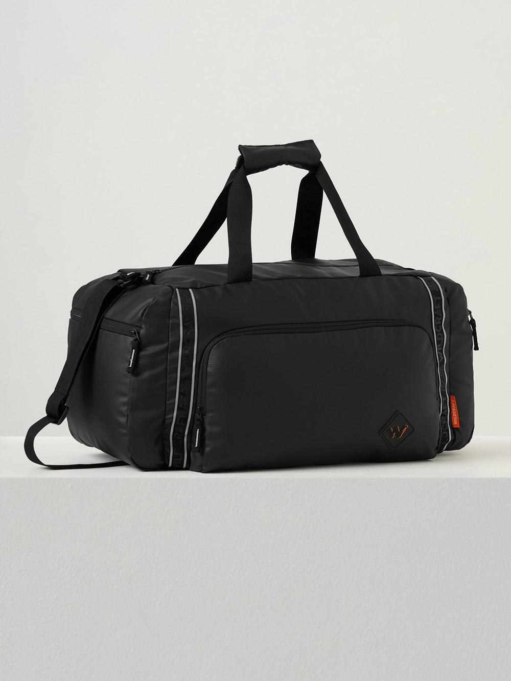 Wildcraft Dark Edition 25L duffle bag in Black