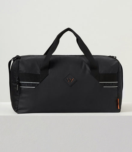 Wildcraft Dark Edition 40L duffle bag in Black