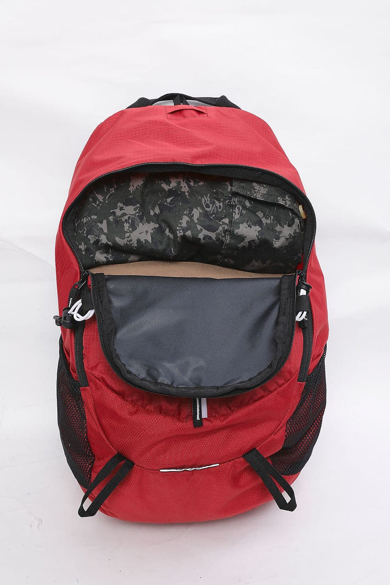 Wildcraft Eiger 25 25L techpack backpack in Red - view 3