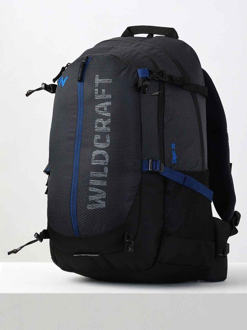 Wildcraft Eiger 35 35L laptop techpack backpack in Black - view 2