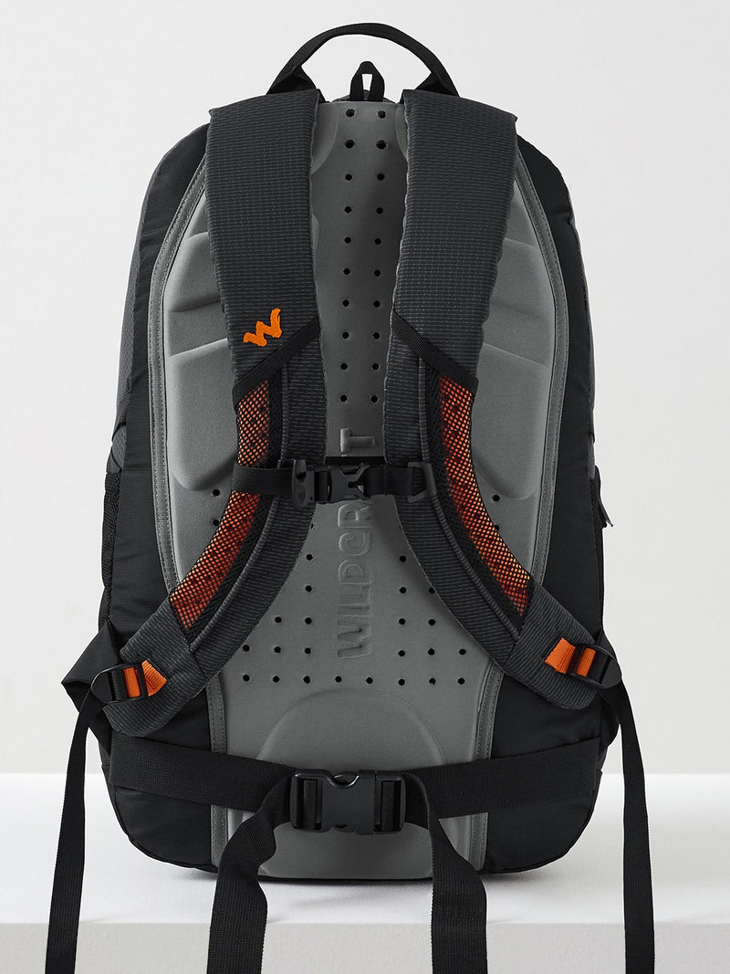 Wildcraft Eiger X 35 35L laptop techpack backpack in Black - view 4